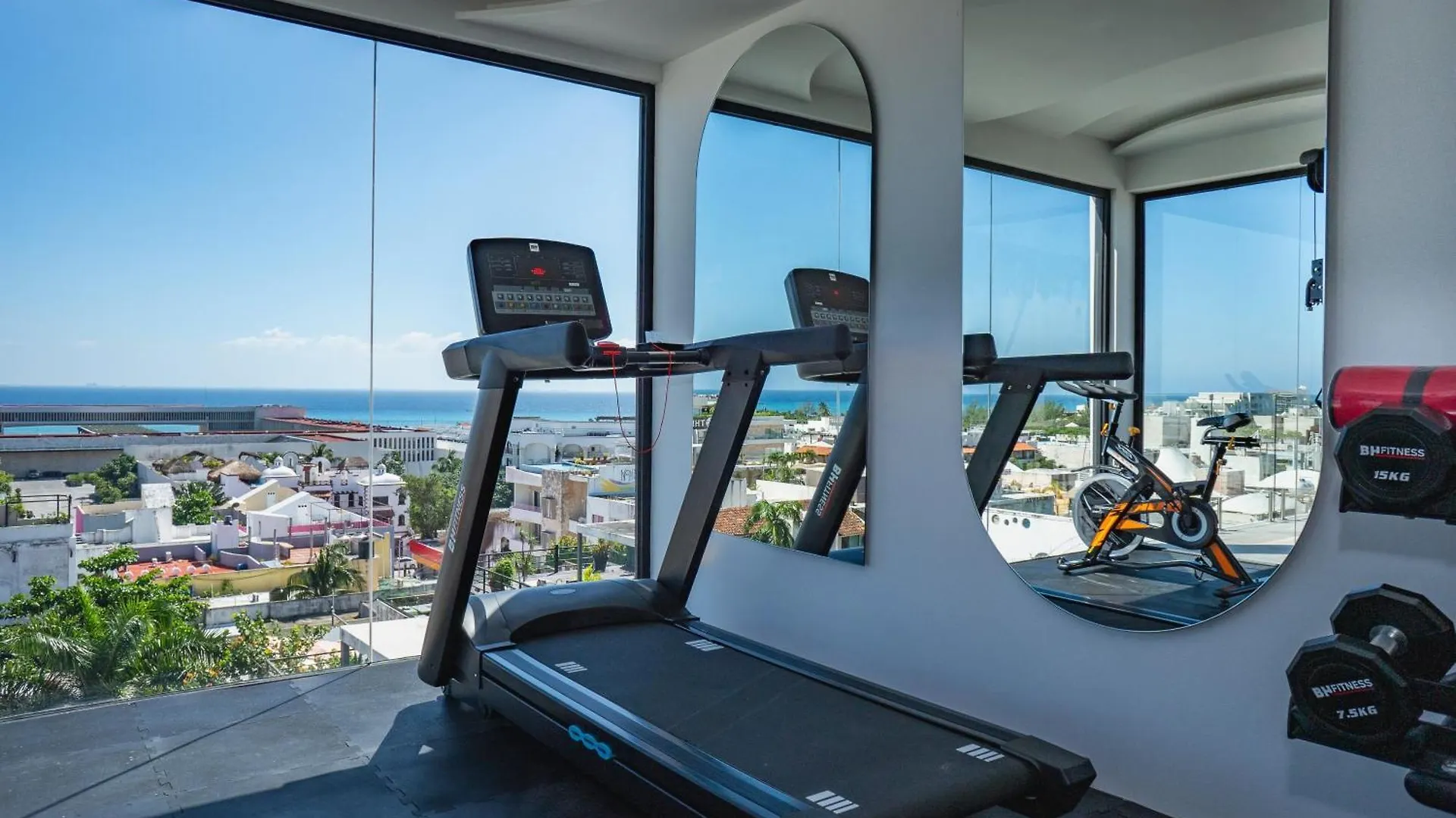 Menesse Town Tower 203 Condo Playa del Carmen 0*,