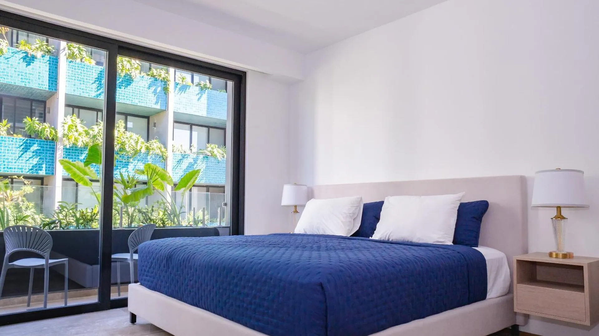 Menesse Town Tower 203 Condo Playa del Carmen 0*,  Messico